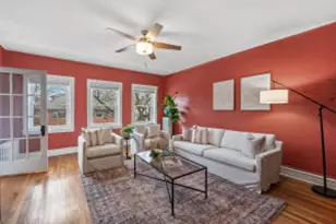 2572 N Prospect Ave, Milwaukee, WI 53211 - Photo 1