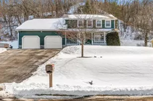 4304 Meadowlark Ln, La Crosse, WI 54601 - Photo 1