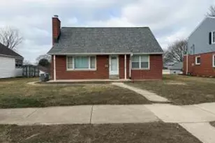 3235 N 95th St, Milwaukee, WI 53222 - Photo 1