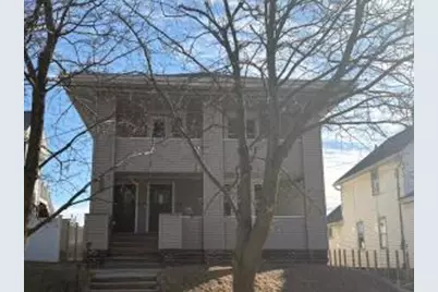 417 N 5th St, Manitowoc, WI 54220 - Photo 1