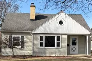 1160 N 9th Ave, West Bend, WI 53090 - Photo 1