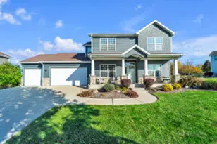 9483 Ashbury Ln, Pleasant Prairie, WI 53158 - Photo 1