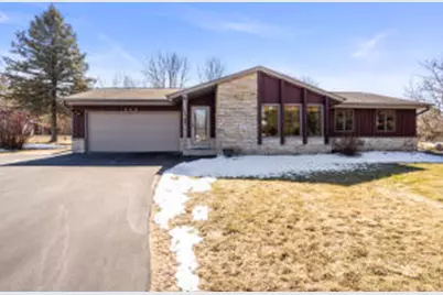 323  Porthamel Ct, Wales, WI 53183 - Photo 1