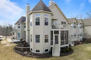 1018 Terrace Ct, Geneva, WI 53147 - Photo 1