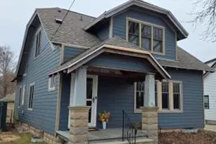 9120 S Chicago Ct, Oak Creek, WI 53154 - Photo 1