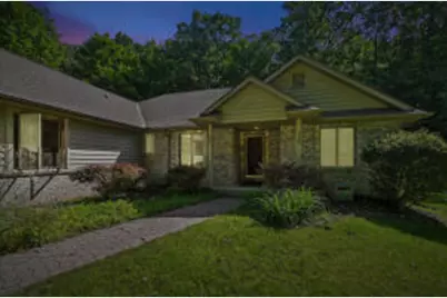 520  Bayberry Ln, Slinger, WI 53086 - Photo 1