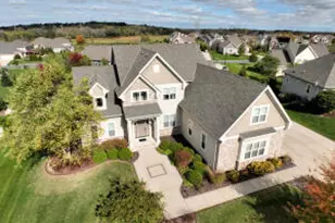 N56W19780 Powell Dr, Menomonee Falls, WI 53051 - Photo 1