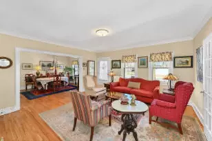 2719 E Locust St, Milwaukee, WI 53211 - Photo 7