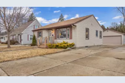 561 E 9th St, Fond du Lac, WI 54935 - Photo 1
