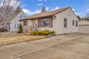 561 E 9th St, Fond du Lac, WI 54935 - Photo 1