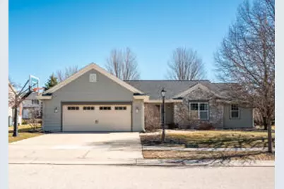 1227  Oriole Dr, Oconomowoc, WI 53066 - Photo 1
