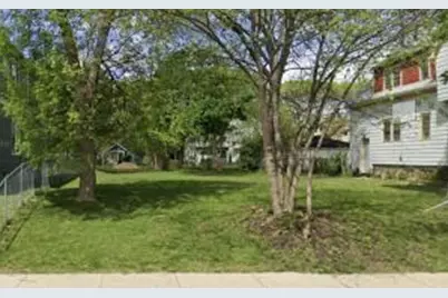 2511 N 37th St, Milwaukee, WI 53210 - Photo 1