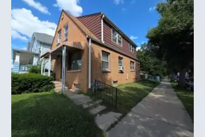 2978 S 9th Pl, Milwaukee, WI 53215 - Photo 1