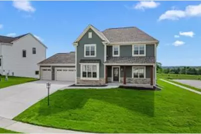 801  Viewpoint Ave, Waukesha, WI 53188 - Photo 1