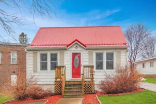 906 Center St, Wilton, WI 54670 - Photo 1