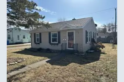 1871  4th St, Winona, MN 55987 - Photo 1