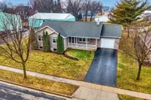 218 Kilbourn St, Horicon, WI 53032 - Photo 1