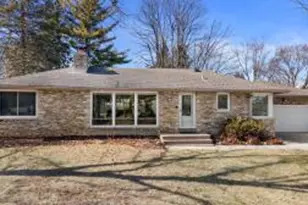 6155 S 35th St, Greenfield, WI 53221 - Photo 1