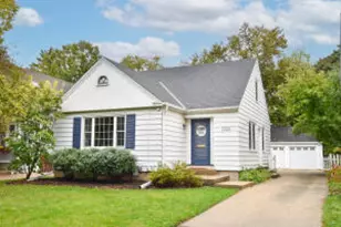 2022 N 81st St, Wauwatosa, WI 53213 - Photo 1