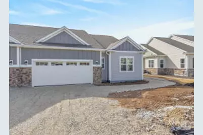 845  Stirling Dr, Oconomowoc, WI 53066 - Photo 1
