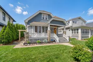 2203 N Bartlett Ave, Milwaukee, WI 53202 - Photo 1
