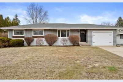 334  Barry Ave, Port Washington, WI 53074 - Photo 1
