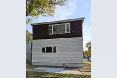 2872 S 8th St, Milwaukee, WI 53215 - Photo 1