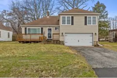 11220  11th Ave, Pleasant Prairie, WI 53158 - Photo 1