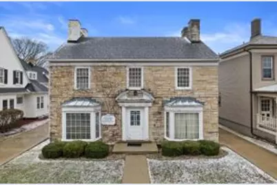 917  Main St, Racine, WI 53403 - Photo 1