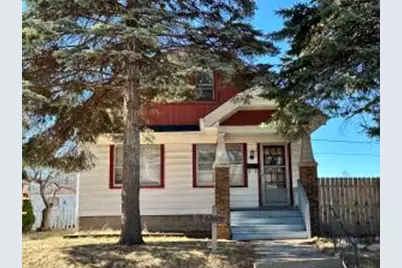 5565 N 32nd St, Milwaukee, WI 53209 - Photo 1
