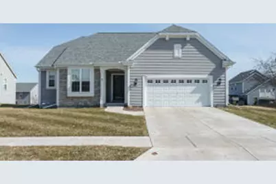 727  Belmont Dr, Watertown, WI 53094 - Photo 1