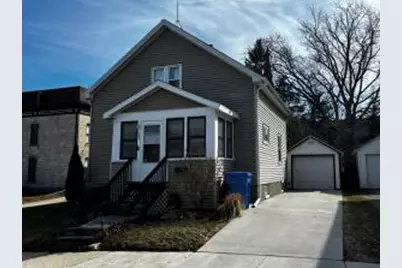 409  O'Connell St, Watertown, WI 53094 - Photo 1