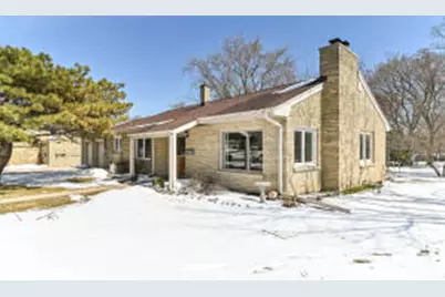4230 S Packard Ave, Saint Francis, WI 53235 - Photo 1