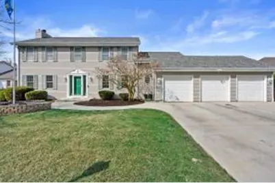 504  Fairview Cir, Racine, WI 53185 - Photo 1