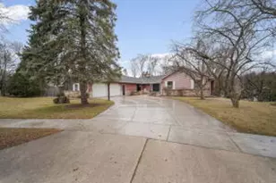 1324 Rhynie Ct, West Bend, WI 53095 - Photo 1
