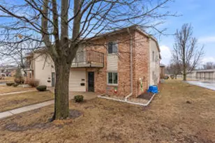 W168N11519 El Camino Dr, Germantown, WI 53022 - Photo 1