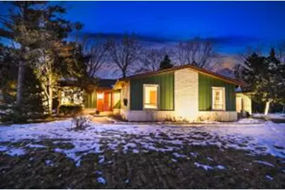 13500 W Old Oak Ln, New Berlin, WI 53151 - Photo 1