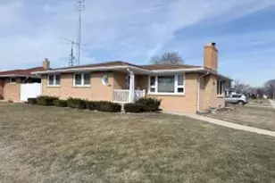 2302 24th St, Kenosha, WI 53140 - Photo 1