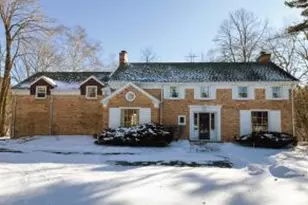 1530 E Standish Pl, Bayside, WI 53217 - Photo 1