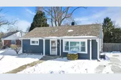 3211  Lakeview Cir, Racine, WI 53402 - Photo 1