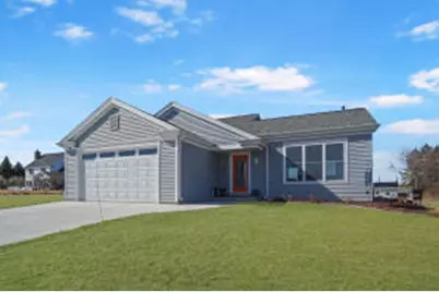 271  Hidden Bluff Rd, Belgium, WI 53013 - Photo 1