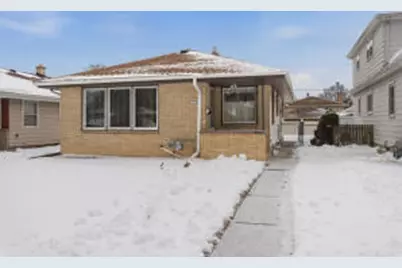 2468 S 61st St, West Allis, WI 53219 - Photo 1