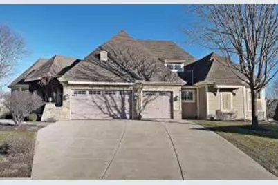 2907  Broken Arrow Ct, Waukesha, WI 53189 - Photo 1