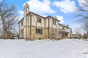 1511 Camden Ct, Waukesha, WI 53186 - Photo 1