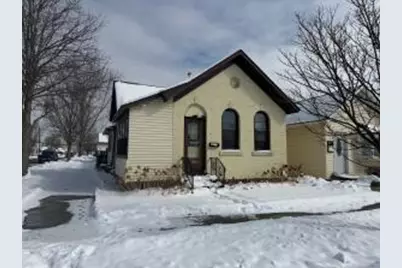 850 E 4th St, Winona, MN 55987 - Photo 1