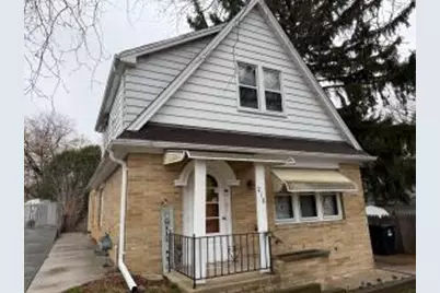 218  Island Ave, Racine, WI 53405 - Photo 1