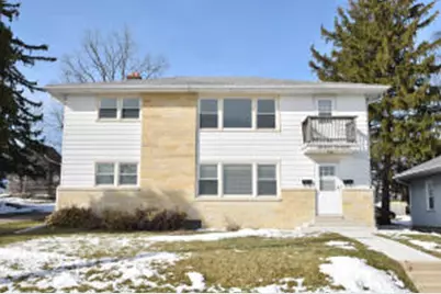 N88W16270  Park Blvd, Menomonee Falls, WI 53051 - Photo 1