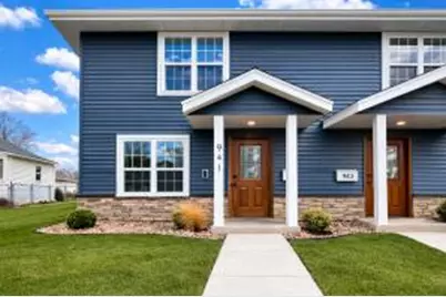 941  Hood St, La Crosse, WI 54601 - Photo 1