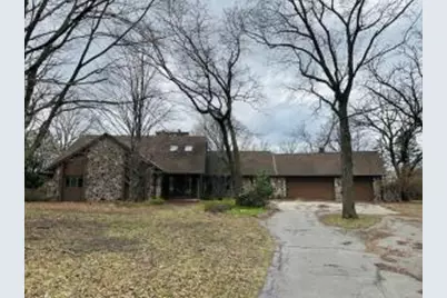 S37W32055  Kamps Ct, Genesee, WI 53189 - Photo 1