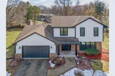 20335  Yorktown Ct, Brookfield, WI 53045 - Photo 1